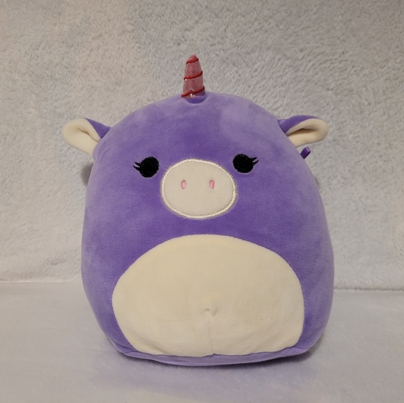 Squishmallow Astrid The Purple Unicorn - Picture 4 of 8